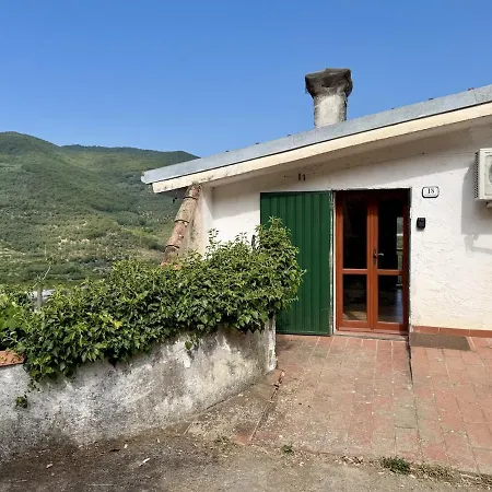 Host4u - Retreat Zerbo Viesci, 15 Minutes From Sea Chiusavecchia