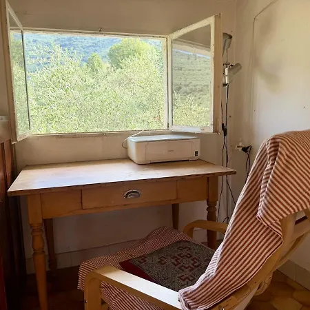 Ferienhaus Host4u - Retreat Zerbo Viesci, 15 Minutes From Sea Chiusavecchia