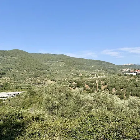 Host4u - Retreat Zerbo Viesci, 15 Minutes From Sea *